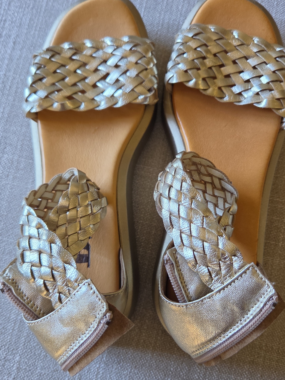 Brown's Metallic Woven Slide Sandals - Gold